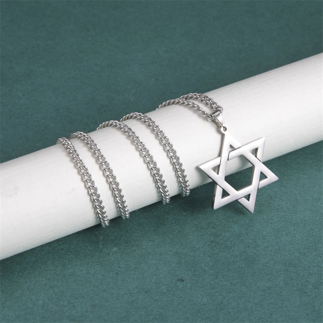 EUEAVAN Star of David Pendant Necklace Women Men Stainless Steel Gold Silver Black Color Classic Six-pointed Star Jewish Jewelry