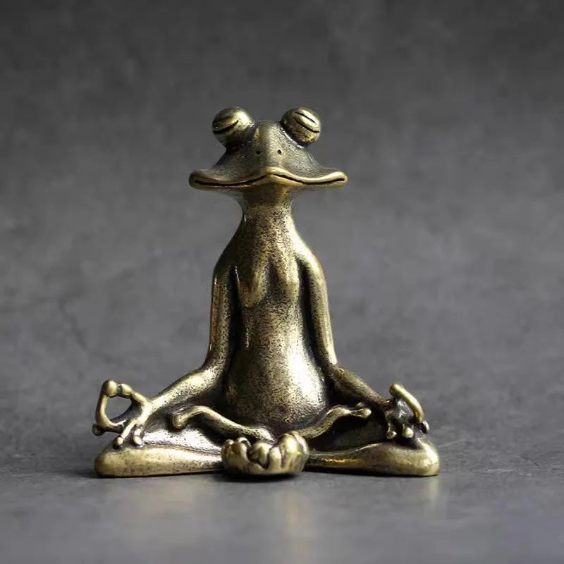 Copper Yoga Frog Figurine Taoism Zen Frog Incense Holder Brass Craft Collection Statuette Tea Pet Feng Shui Ornament Home Decor