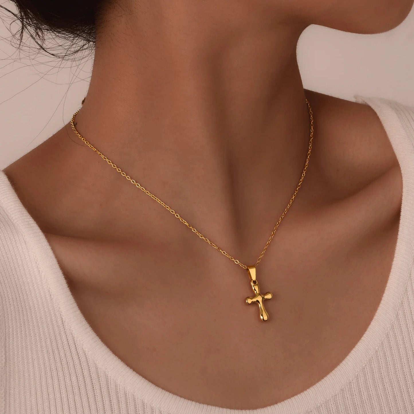 Vnox Stylish Stainless Steel Creative Cross Necklace, Classic Religious Women's Zircon Pendant, Fashion Jewelry Accessories