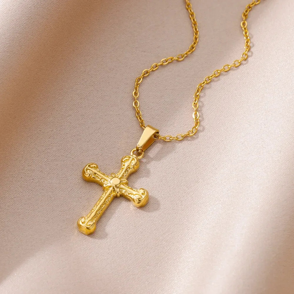 Gold Color Lucky Pendant Necklace For Women Stainless Steel Jewelry Aesthetic Accessorie Charm Choker Cross Goddess Necklaces