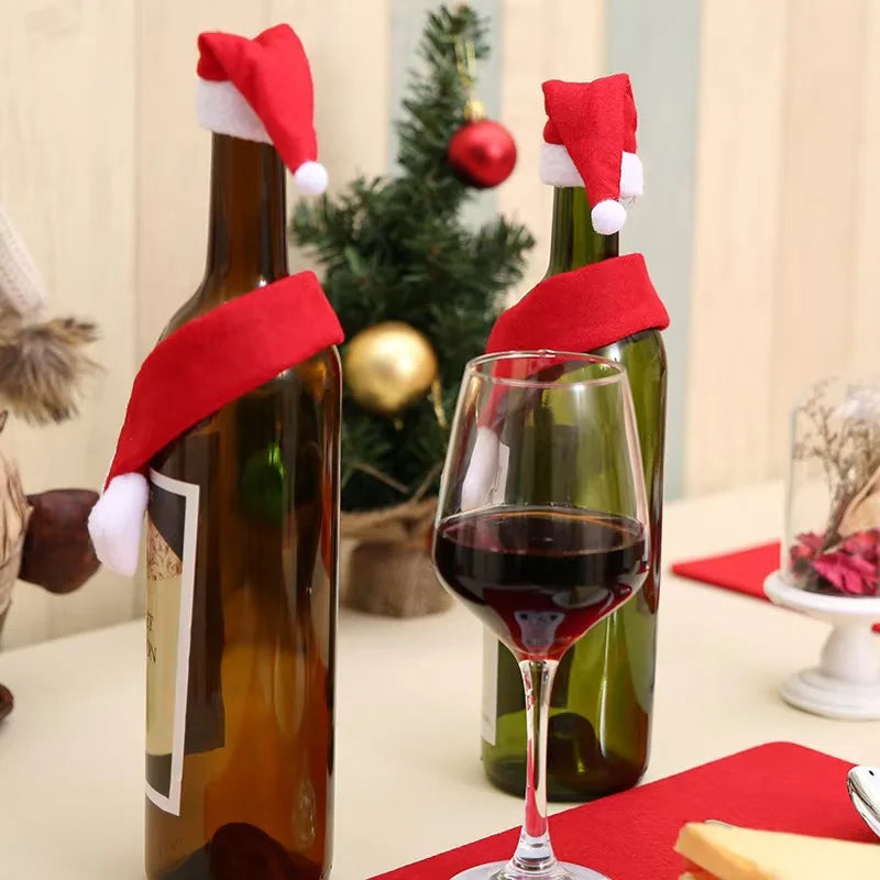 Red wine bottle decorations Christmas scarves and hats Christmas atmosphere decorations For wine bottles and beverage bottles