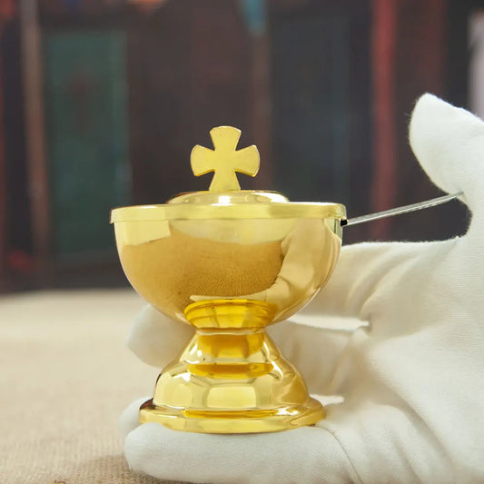Holy Grail Communion Cup with Spoon Zinc Alloy Golden Cross Design Church Mass Supplies for Eucharist Religious Ceremonies
