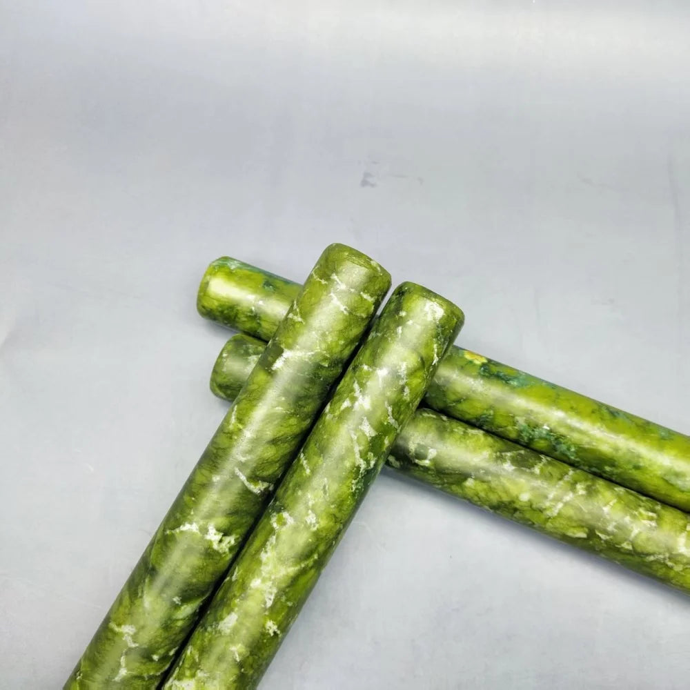 Natural Green Jade Crystal Wand Stick for Cleaning And Protection -Healing Spiritual Tool for Chakra Balancing And Aura Clearing