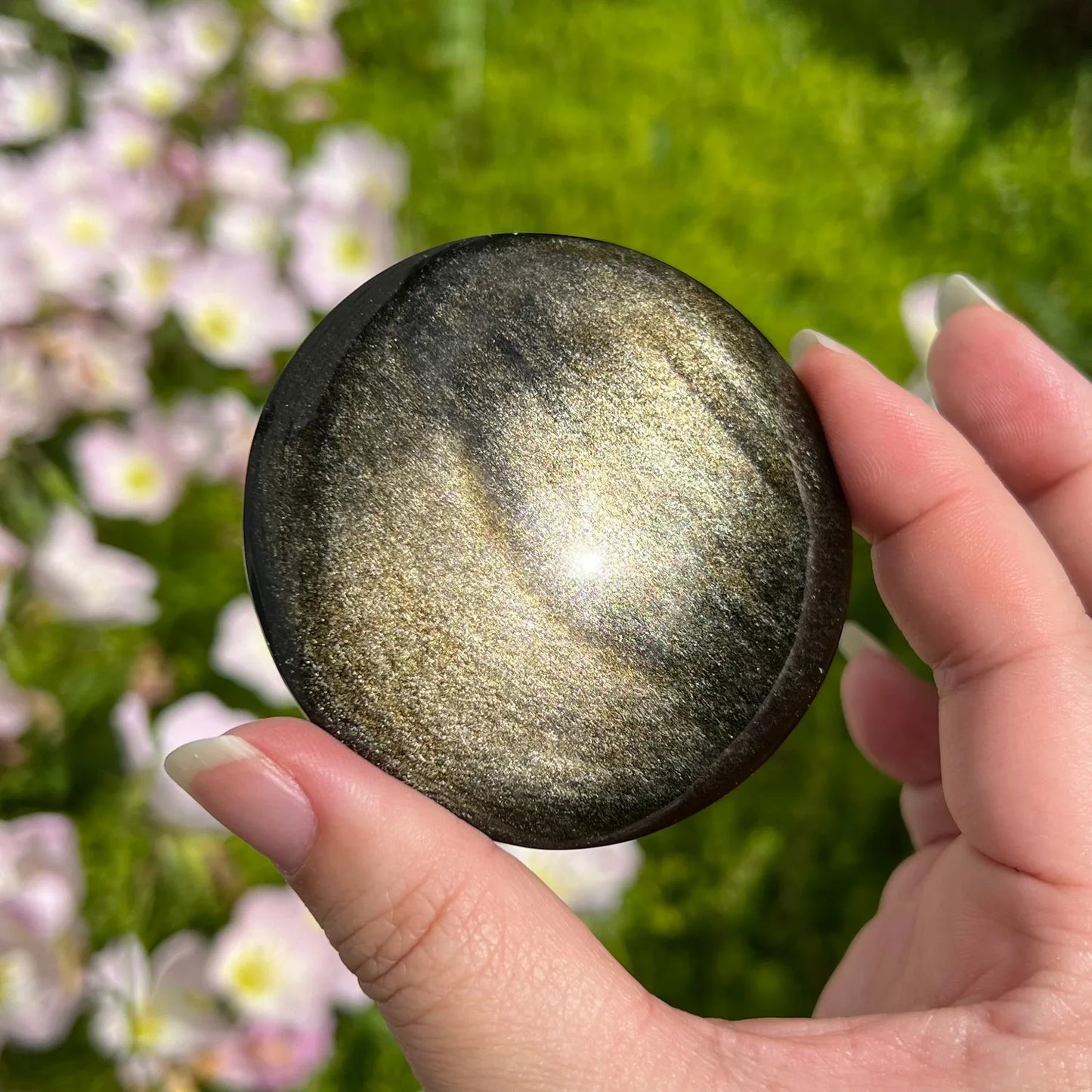 1pc Golden Obsidian Palm Stone - Round Polished Worry Stone with Black & Golden Veins, Home Decor, Collector's Display