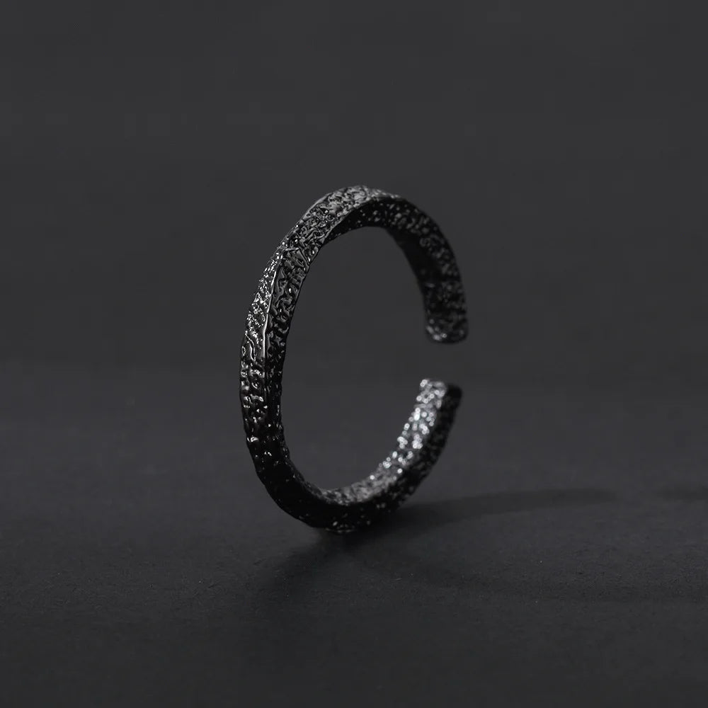 YIZIZAI Retro Mobius Bangle Bracelet Unisex Luxury Black Romantic Couple Jewelry Unique Personality Gift for Men & Women