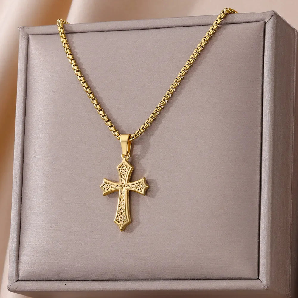 Gold Color Lucky Pendant Necklace For Women Stainless Steel Jewelry Aesthetic Accessorie Charm Choker Cross Goddess Necklaces