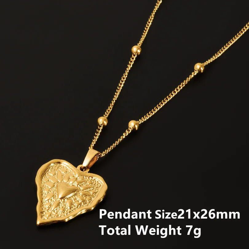 1Pc Religious Christian Catholic Sacred Heart Pendant Necklaces Stanless Steel Gothic Moth Textured Love Collares Jewelry
